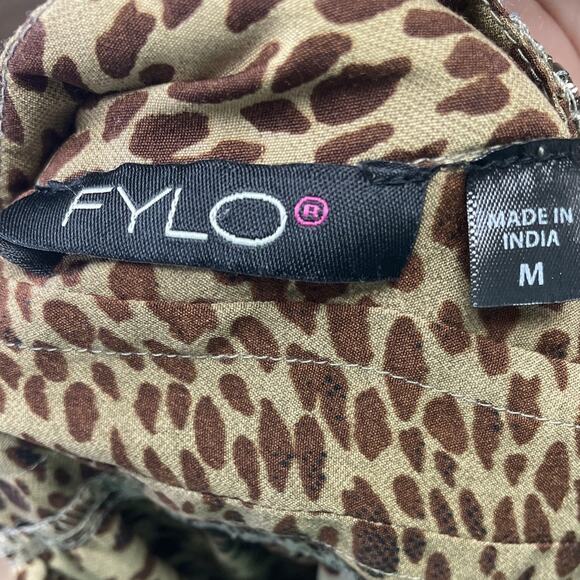 FYLO Womens Medium Cheetah Print Long Sleeve Beaded Collar Button Up Top - Picture 5 of 6